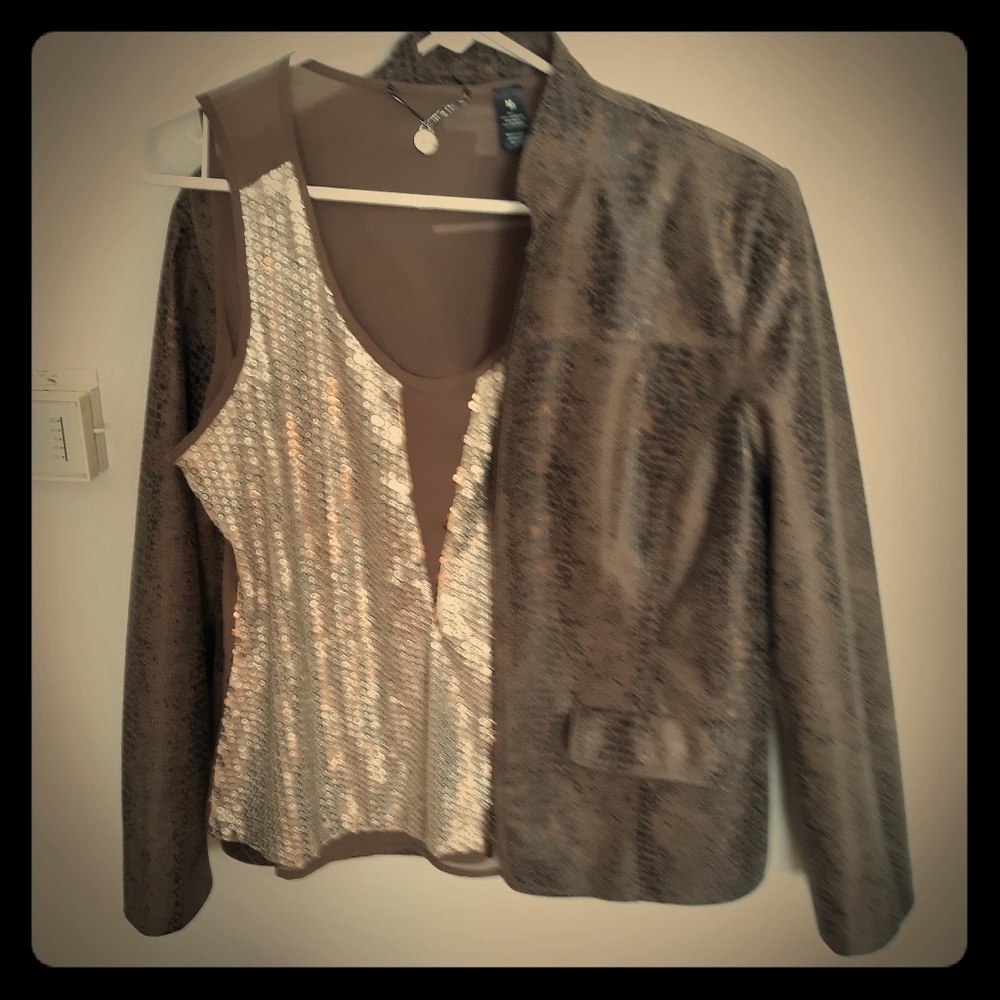 BKE Boutique Sequin Sleeveless Medium